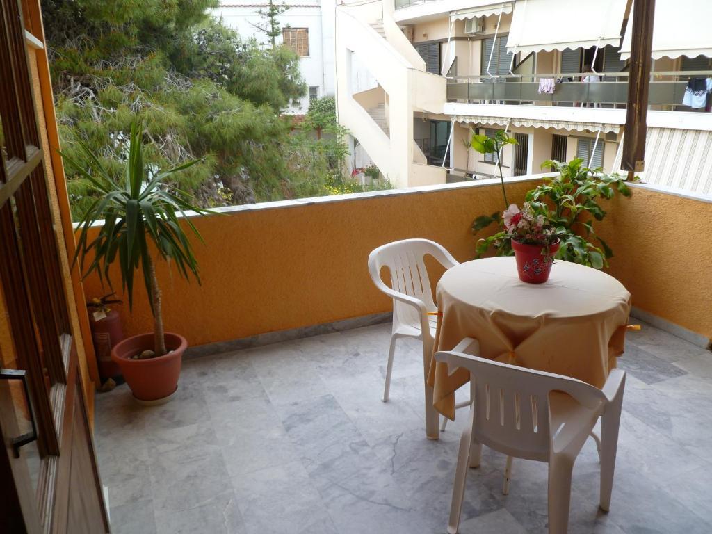 Liberty II Hotel Agia Marina  Eksteriør billede